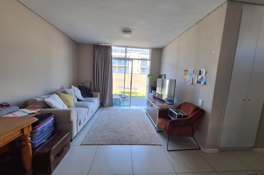 2 Bedroom Property for Sale in Somerset Lakes Western Cape